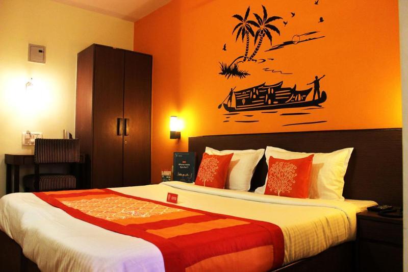 Hotel Unistar Нью-Дели Экстерьер фото